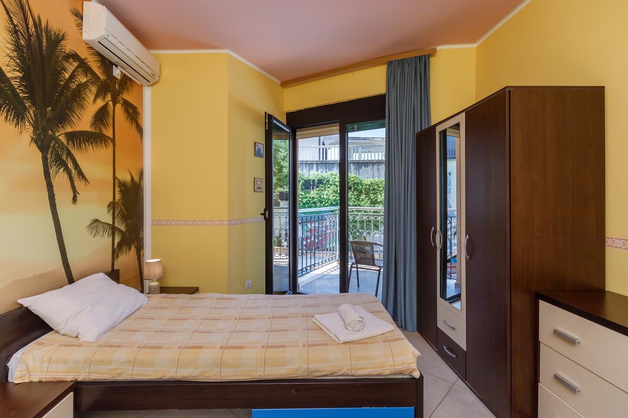 Apartments Coral コトル エクステリア 写真