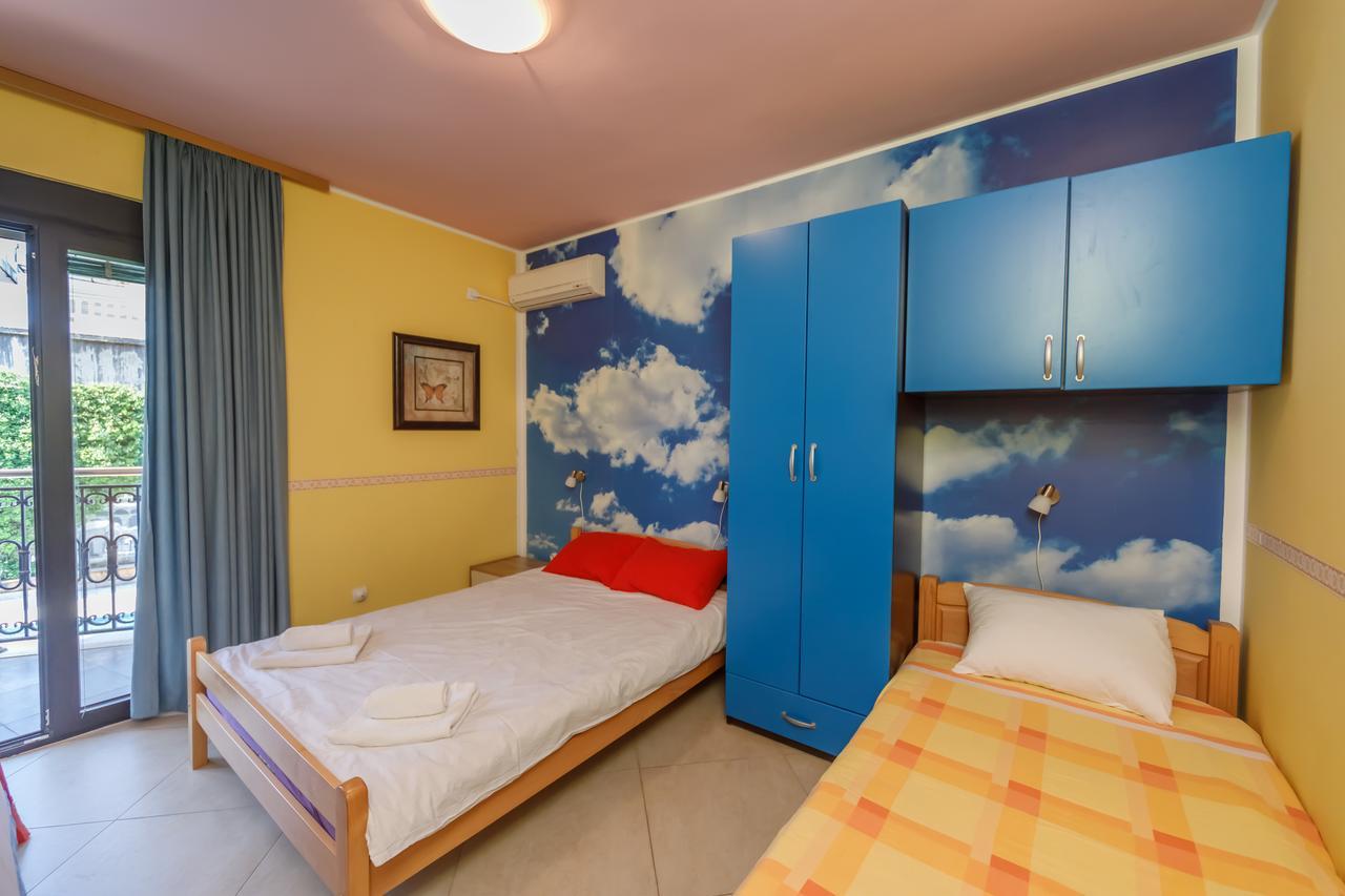 Apartments Coral コトル エクステリア 写真