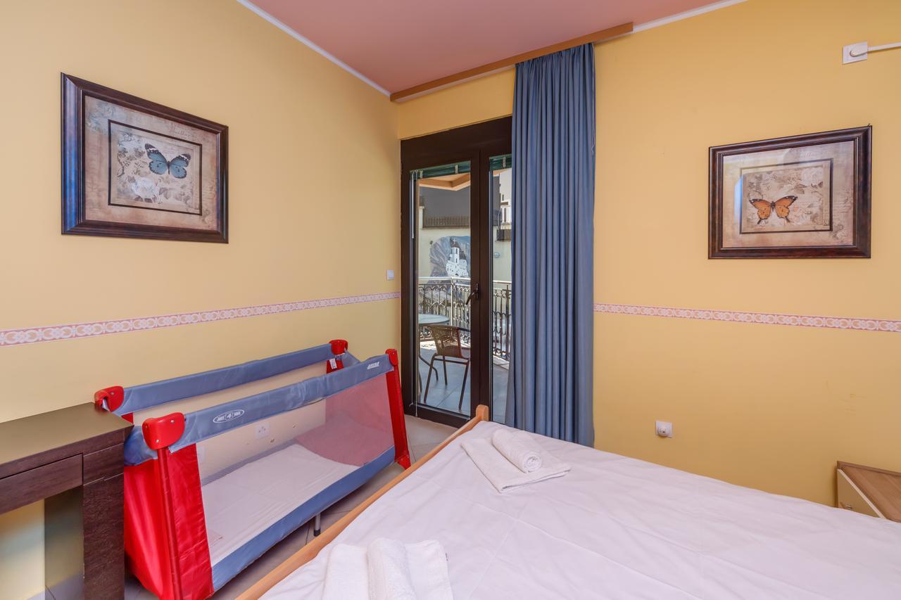 Apartments Coral コトル エクステリア 写真