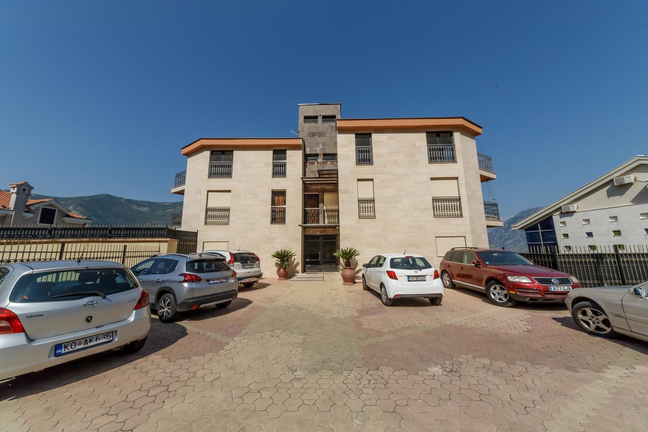 Apartments Coral コトル エクステリア 写真